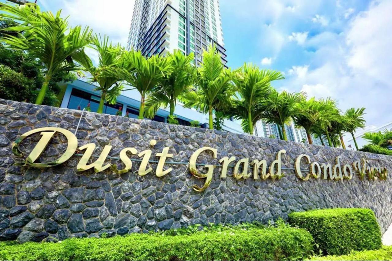 Dusit Grand Condo View Praia de Jomtien Exterior foto