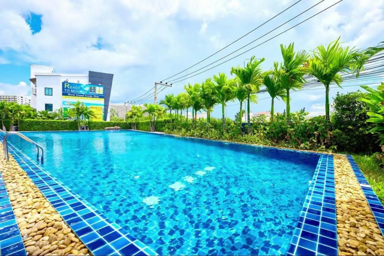 Dusit Grand Condo View Praia de Jomtien Exterior foto